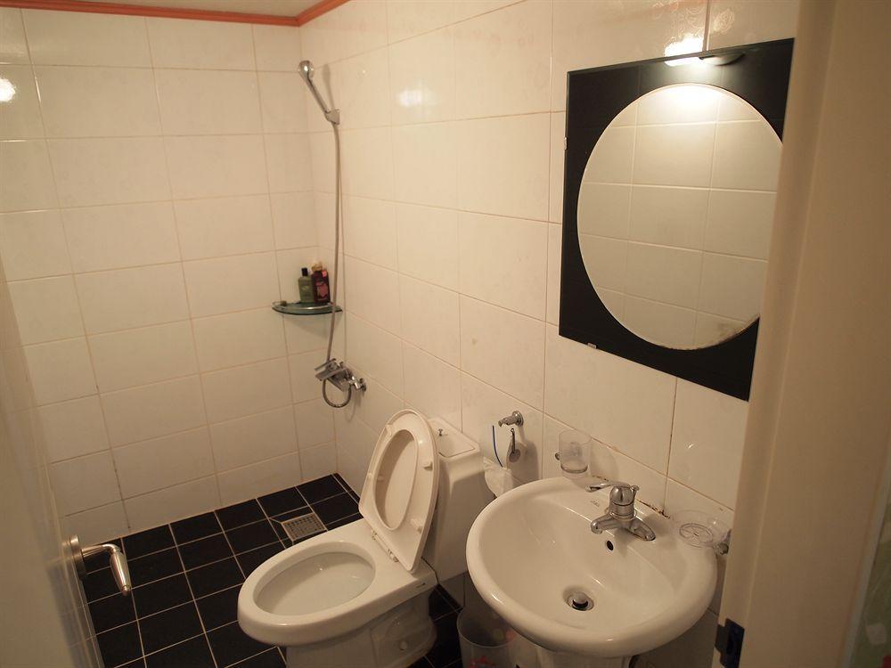 Shinchon Guest House Σεούλ Εξωτερικό φωτογραφία
